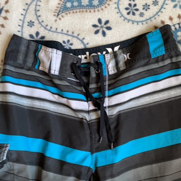 Hurley swim trunks - Picture 2 of 6